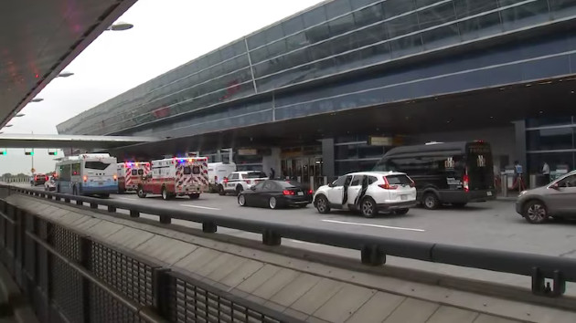 Nine injured, hundreds evacuated in JFK airport escalator fire